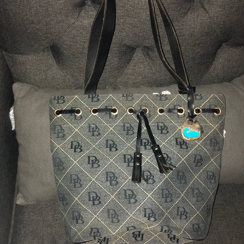 Dooney & Bourke handbag